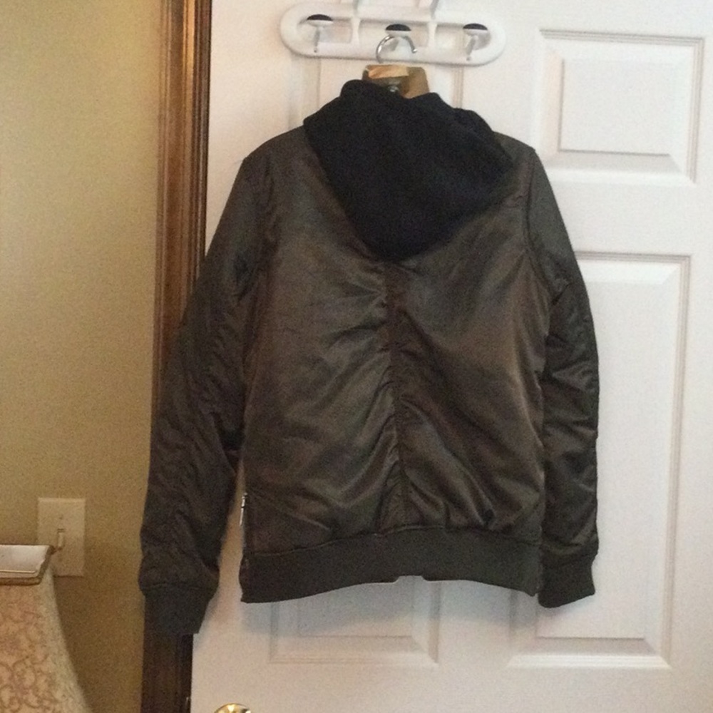 Madden Jacket - image 4